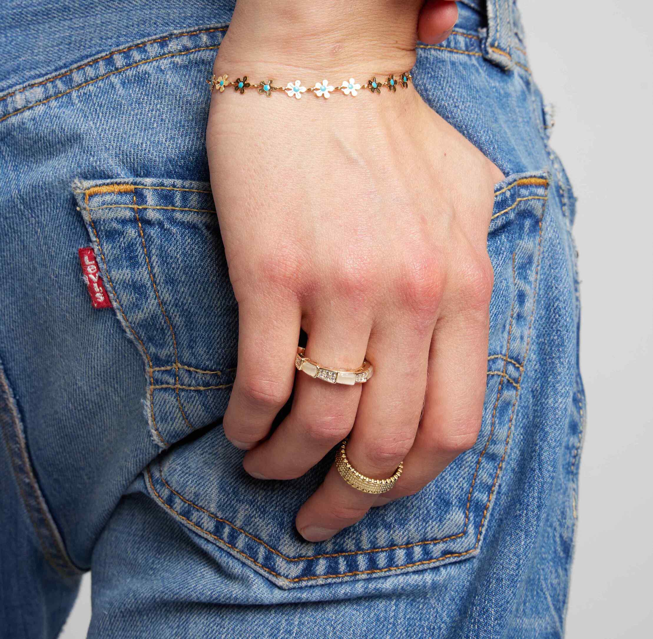 White Treasure Ring