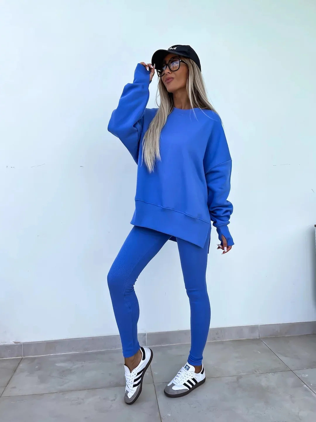 Nadia | TWO-PIECE WOMEN'S SET WITH LONG SLEEVES