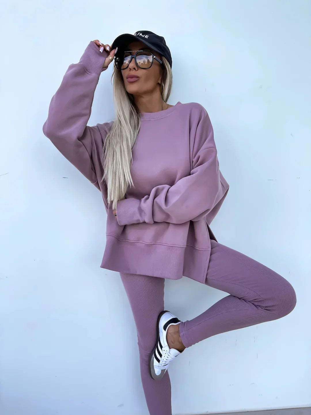 Nadia | TWO-PIECE WOMEN'S SET WITH LONG SLEEVES