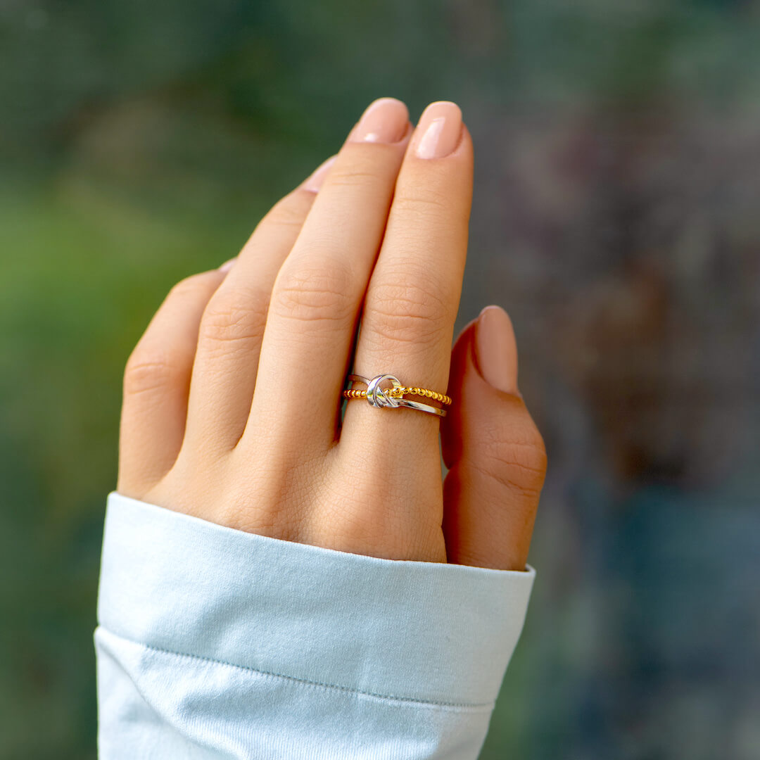 Tied By Angle's Hands - Doppelter Herzknotenring