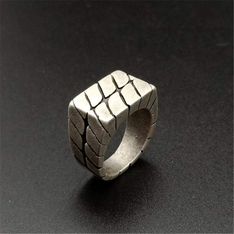 GEOMETRIC SQUARE STRIPED STAINLESS STEEL RING