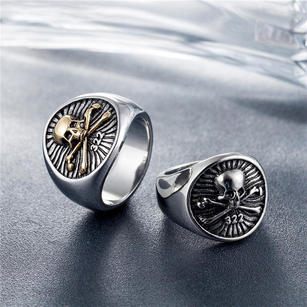 PUNK ROCK SKULL STAINLESS STEEL RING