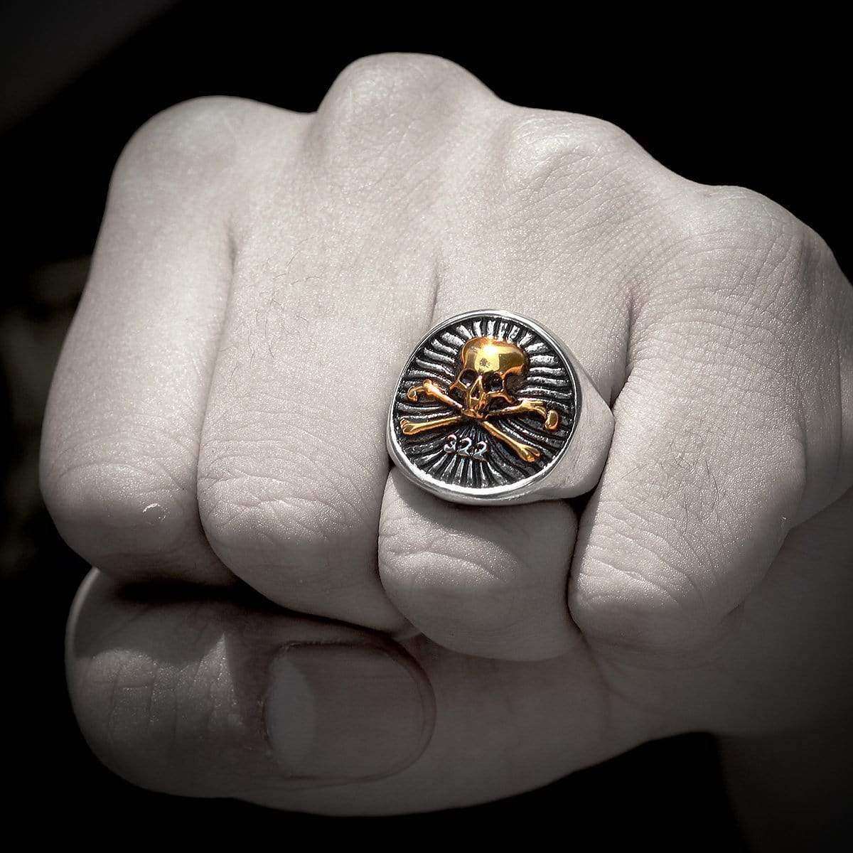 PUNK ROCK SKULL STAINLESS STEEL RING