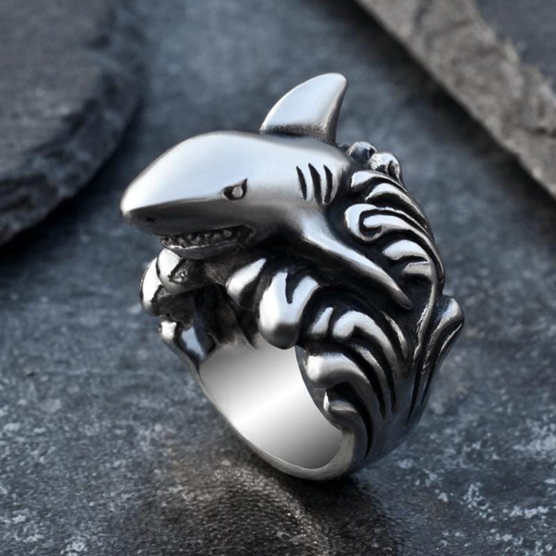 PUNK SHARK STAINLESS STEEL RING