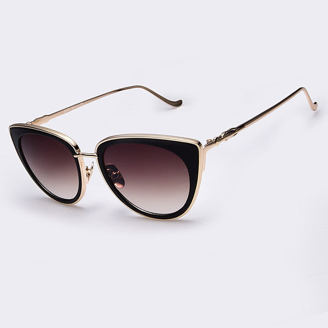 Sonnenbrille mit Metallrahmen