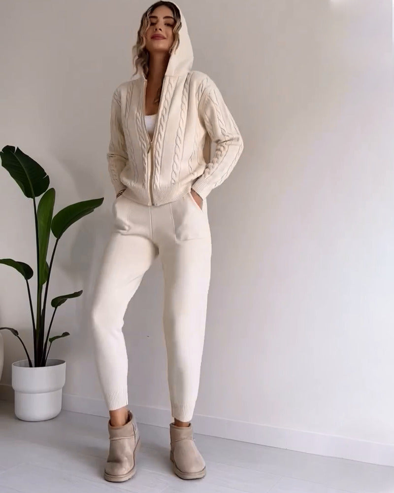 ANIA - Two-Piece Set in Twisted Jacquard
