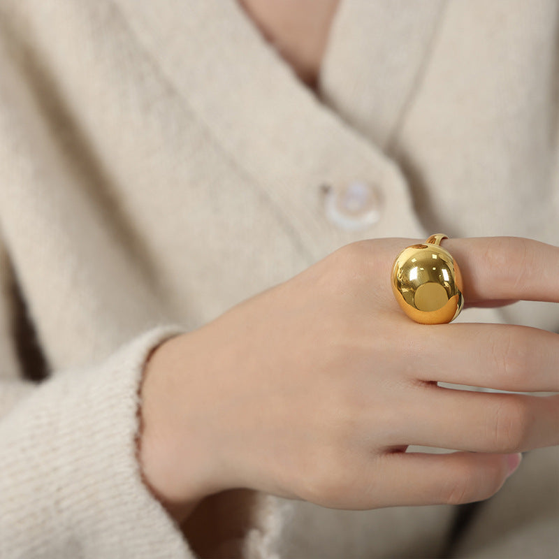 Leona-Ring