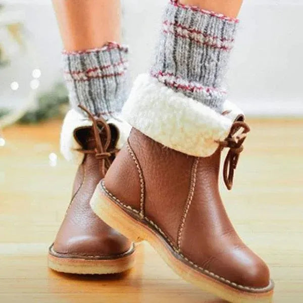Charlot™ | Botas de piel con forro de lana