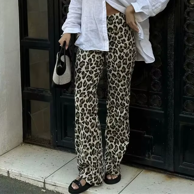 Leopard flared trousers "Zoella"