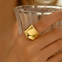 Athena Ring