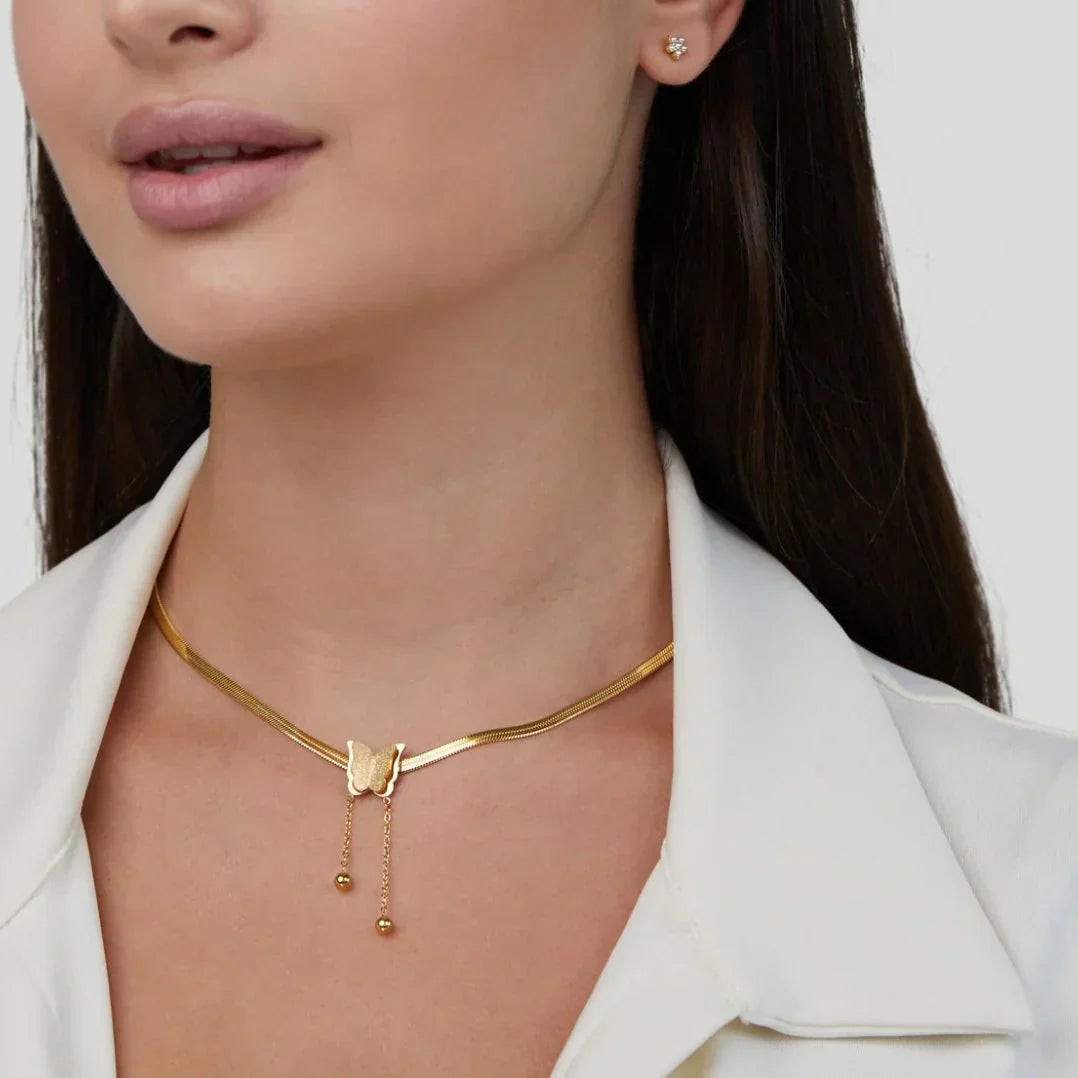 Collar de mariposa Bettina