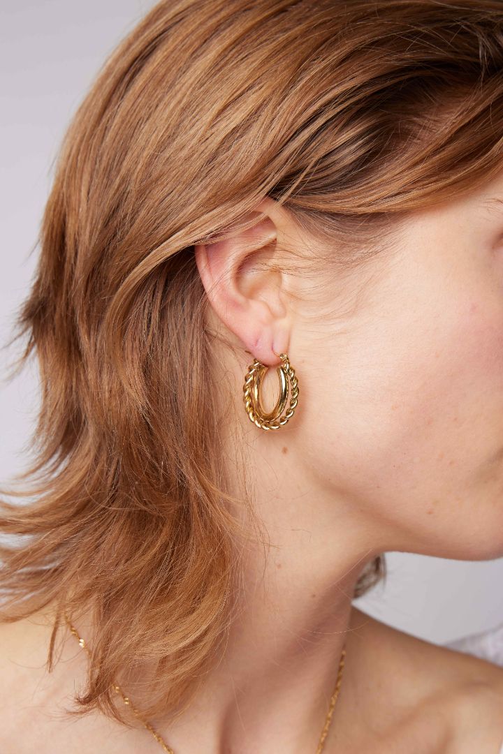 Letia Hoops
