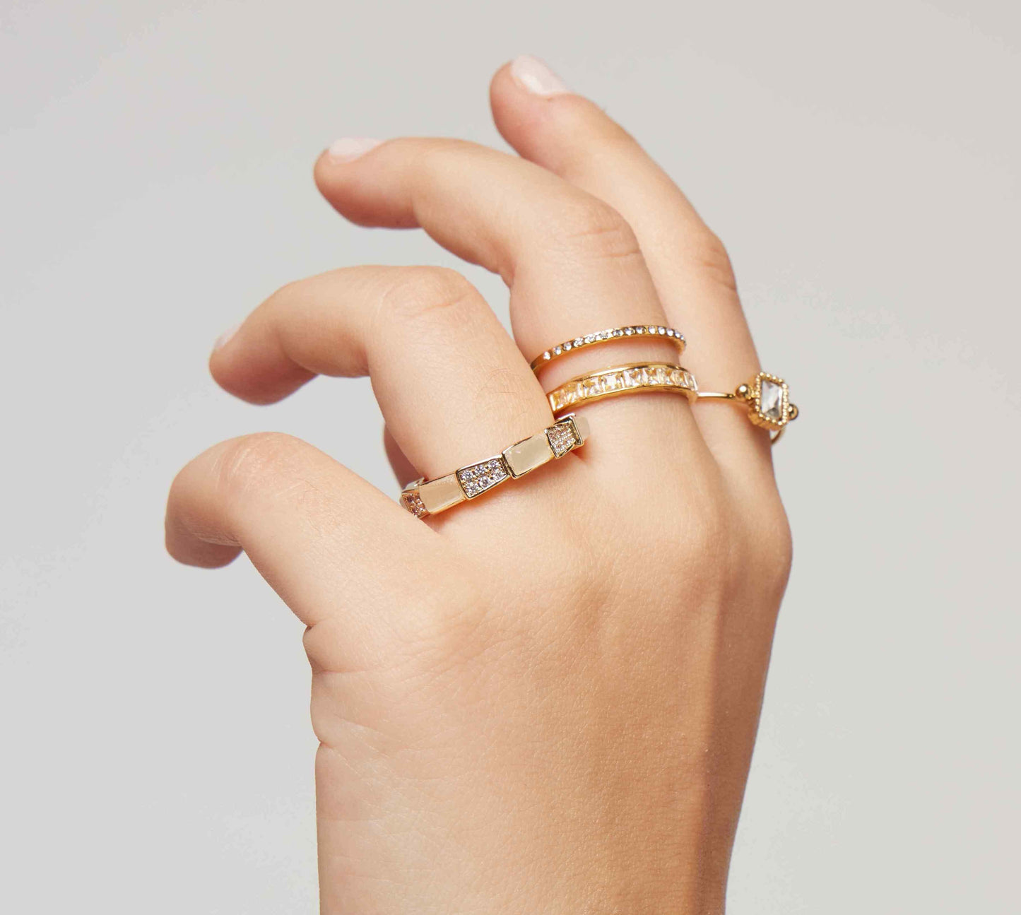 Double Aphrodite Ring