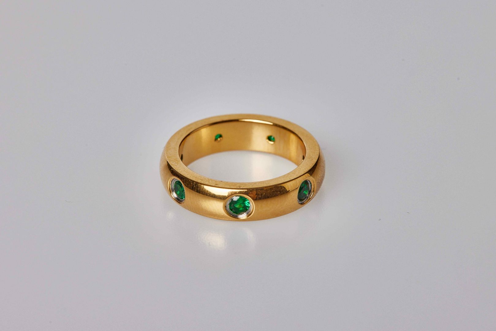 Anillo Artemisa Esmeralda