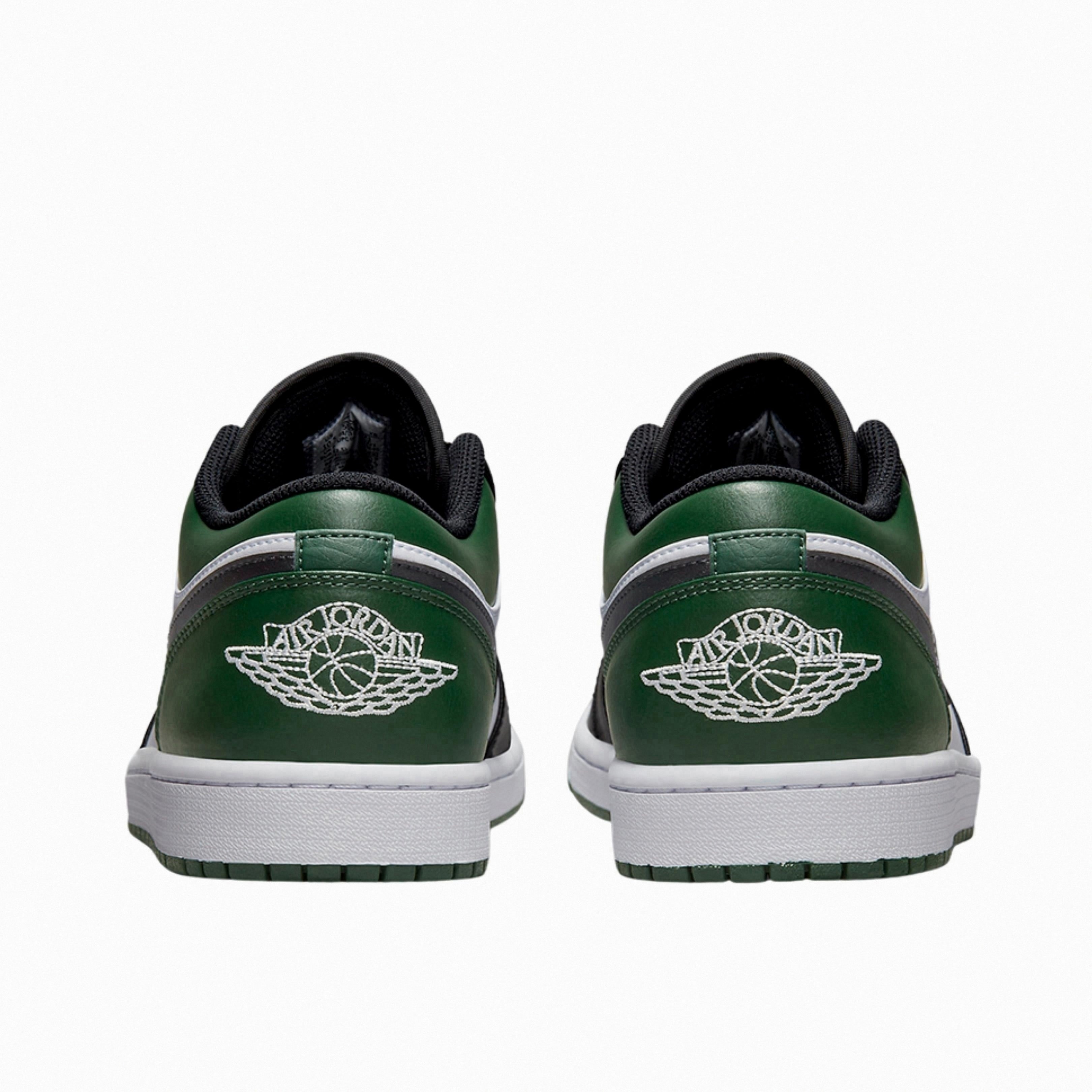 NIKE AIR JORDAN 1 LOW „Grüne Zehe“