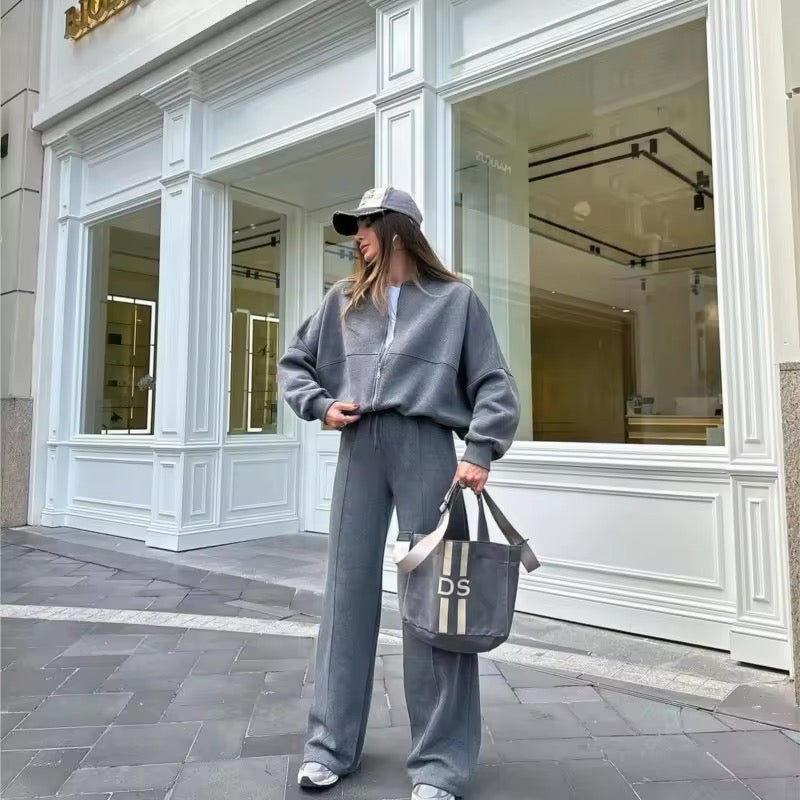 LIA - Bequemes Set