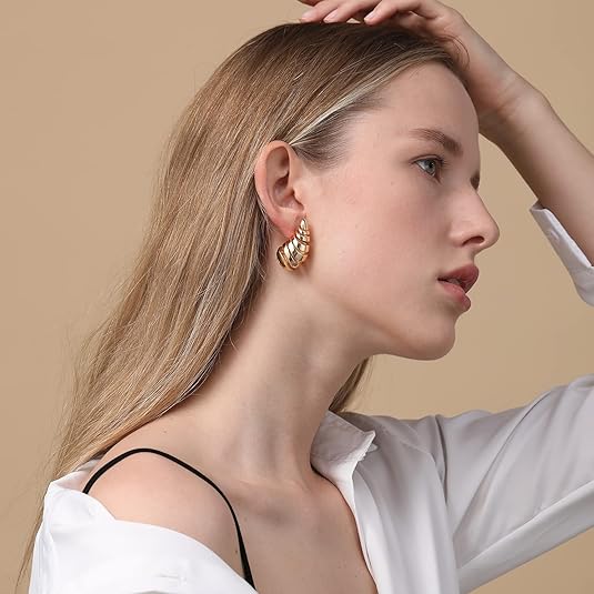 Pendientes de lágrima con forma de espiral
