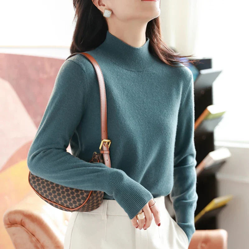 Oliva | Luxury turtleneck sweater