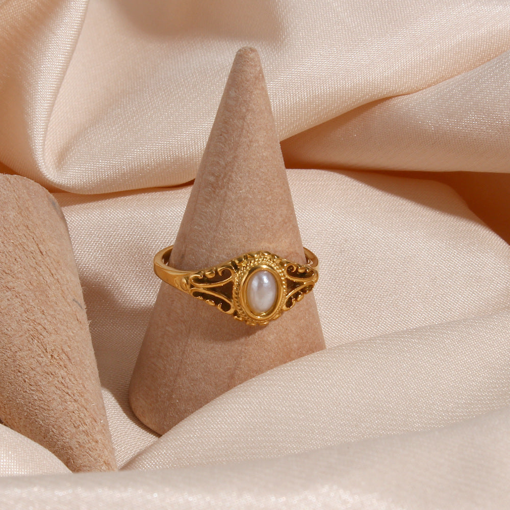 Kendra Vintage Ring