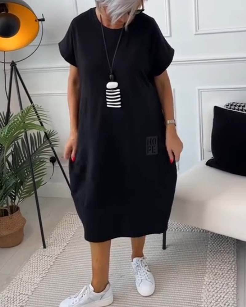 Aria™ - Stilvolles kurzärmliges Kleid 