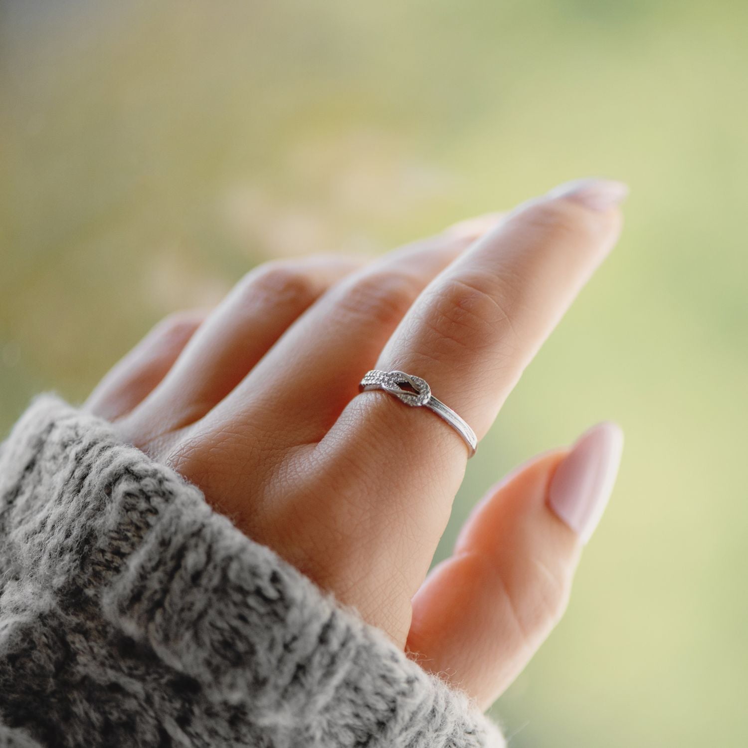 Anillo con nudo "Hermanas de corazón" para mi mejor amiga 