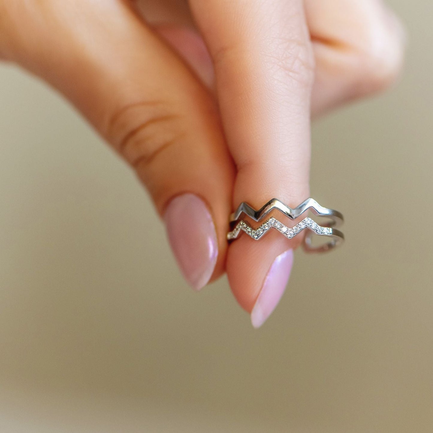 Anillo de altos y bajos 