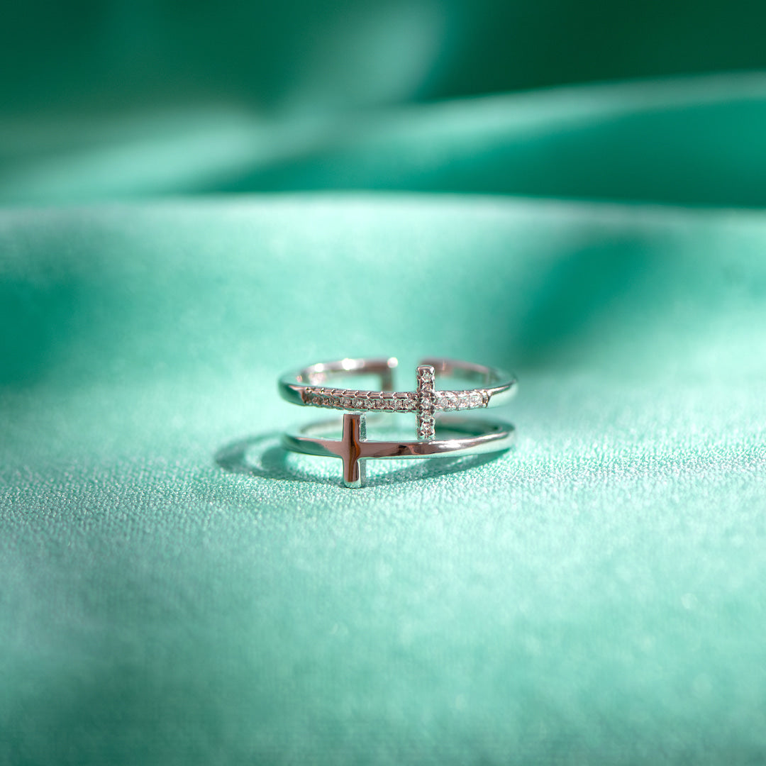 Anillo de cruz de dos bandas "Pray Through It" 