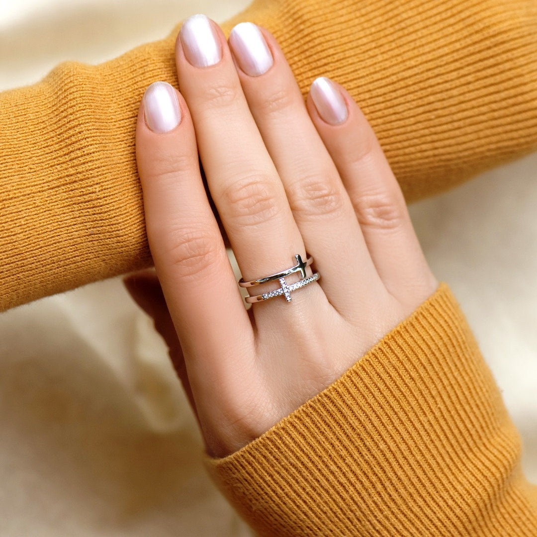 Anillo de cruz de dos bandas "Pray Through It" 