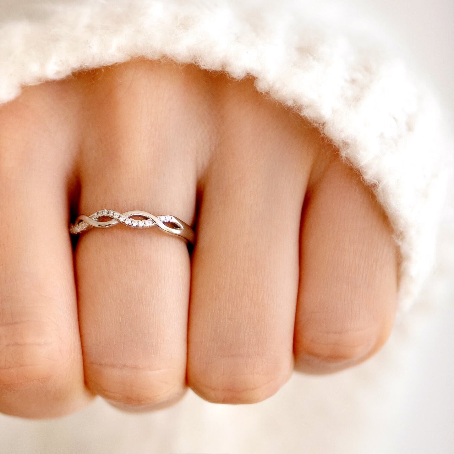 Highs and Lows Twist Ring
