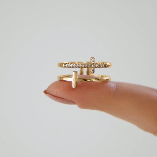 Anillo de cruz de dos bandas de oro
