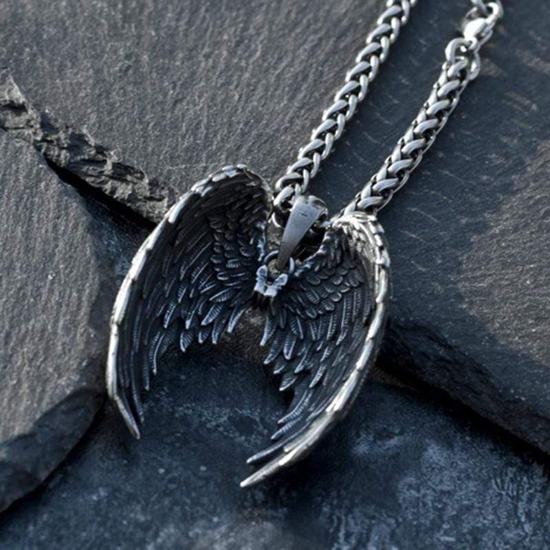 ANGEL WINGS STAINLESS STEEL NECKLACE