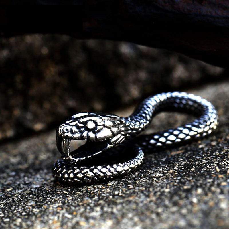 VINTAGE COBRA STAINLESS STEEL PENDANT