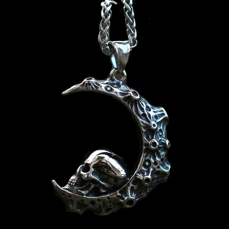 DARK MOON SKULL STAINLESS STEEL PENDANT