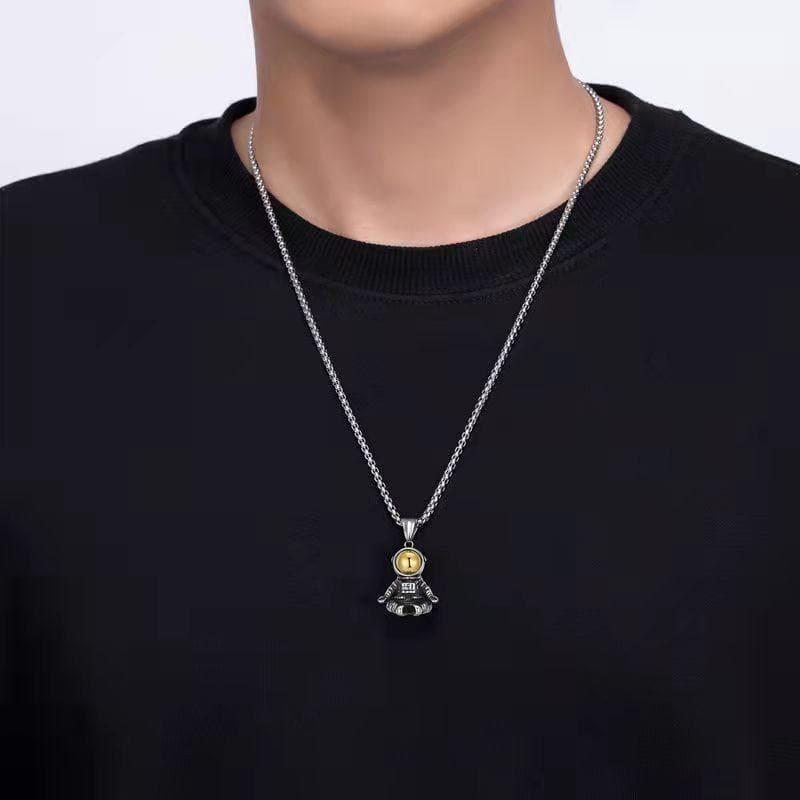 HIPHOP ASTRONAUT STAINLESS STEEL PENDANT