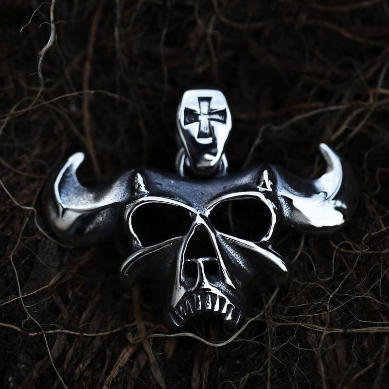 VINTAGE BULLHEAD WARRIOR PENDANT
