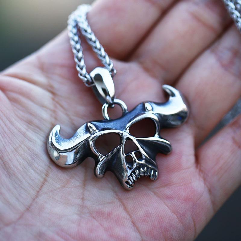VINTAGE BULLHEAD WARRIOR PENDANT