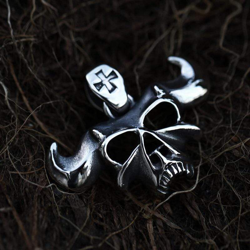 VINTAGE BULLHEAD WARRIOR PENDANT
