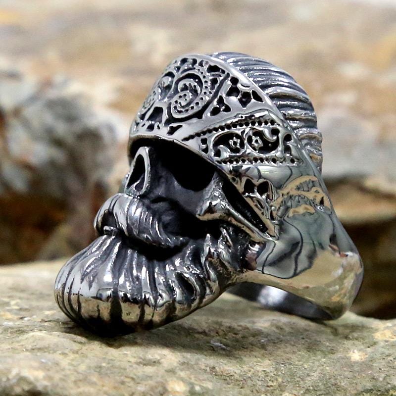 ANILLO DE ACERO INOXIDABLE CON BARBA GRANDE