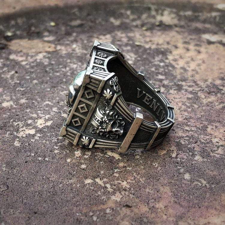 ANILLO DE CALAVERA DE ACERO INOXIDABLE CON MOTORISTA GÓTICO