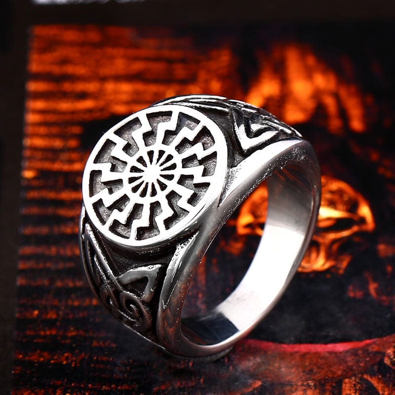 ANILLO VIKINGO TALLADO EN ACERO INOXIDABLE