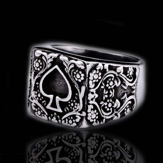 ANILLO DE ACERO INOXIDABLE TALLADO VINTAGE CON TAZÓN
