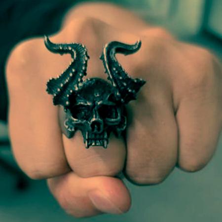 Vintage Dämon Satan Totenkopf Ring