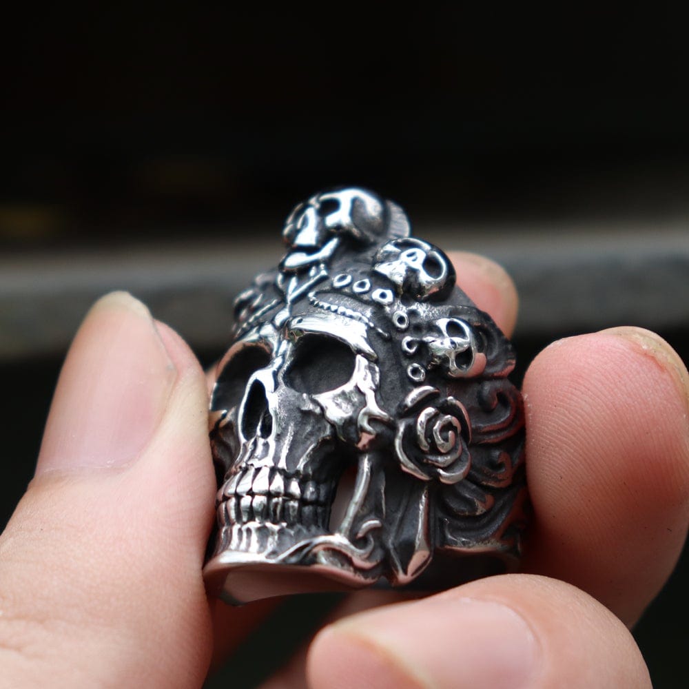 ANILLO VINTAGE DE ACERO INOXIDABLE CON CALAVERA DEL EJÉRCITO FANTASMA DE NORTHLAND