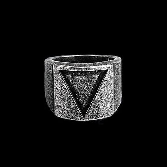 ANILLO DE ACERO INOXIDABLE CON TRIÁNGULO VIKINGO